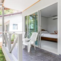 Отель Lanta Coral Beach Resort 2* Бунгало фото 6