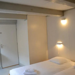 Hotel de Tabaksplant 3* Номер категории Эконом с 2 отдельными кроватями (общая ванная комната) фото 5