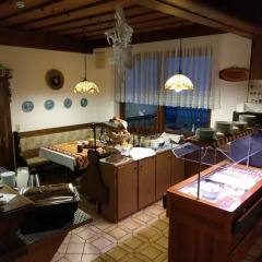 Отель Landhaus Tirol Gröbming-Mitterberg гостиничный бар
