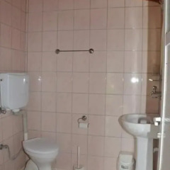 Отель Mazi Sahil Pansiyon Торба ванная