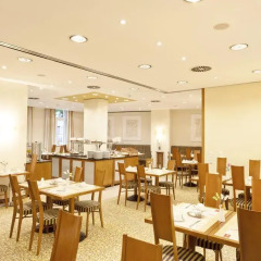 Отель Classic Hotel Harmonie (Superior) Германия, Кёльн - отзывы, цены и фото номеров - забронировать отель Classic Hotel Harmonie (Superior) онлайн питание