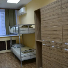 Hostel Nochlezhka Кровать в мужском общем номере