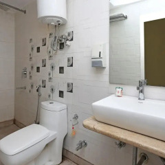 Отель Anoop Hotel Индия, Нью-Дели - отзывы, цены и фото номеров - забронировать отель Anoop Hotel онлайн ванная фото 2