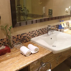 Mövenpick Hotel Karachi in Karachi, Pakistan from 120$, photos, reviews - zenhotels.com bathroom