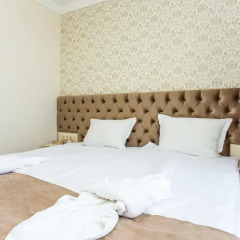 Hotel Renaissance комната для гостей