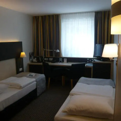 Mercure Hotel Berlin City 4* Стандартный номер с двуспальной кроватью