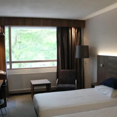 City Hotel 4* Номер Делюкс с различными типами кроватей фото 3