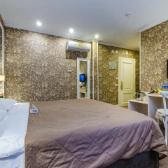 Гостиница Де Пари 4* Улучшенный номер с двуспальной кроватью фото 7
