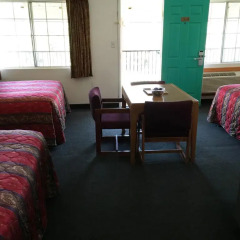 Отель 99 Palms Inn & Suites 2* Стандартный номер с различными типами кроватей