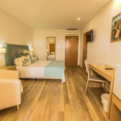Отель Sea Garden Residência 4* Люкс разные типы кроватей фото 5