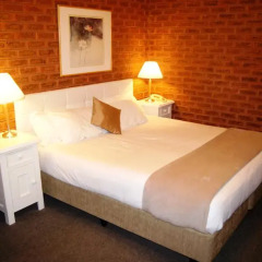 Отель Central Yarrawonga Motor Inn 3* Номер Делюкс с различными типами кроватей фото 4