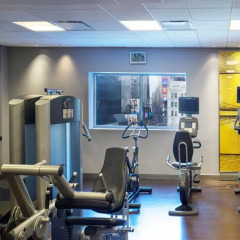 Отель Novotel New York Times Square США, Нью-Йорк - отзывы, цены и фото номеров - забронировать отель Novotel New York Times Square онлайн фитнесс-зал фото 3