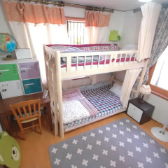 Отель Apple Tree Guest house 2* Кровать в женском общем номере с двухъярусной кроватью фото 6