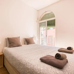 Апартаменты Avenida Apartments Vallhonrat комната для гостей фото 4