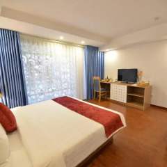 Hanoi Royal View Hotel 3* Улучшенный номер с двуспальной кроватью фото 6