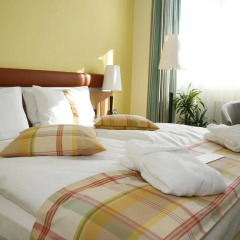 Отель Holiday Inn Berlin Airport - Conference Centre 4* Стандартный номер
