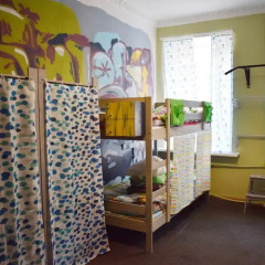 Hostel Kaiman Кровать в общем номере с двухъярусной кроватью