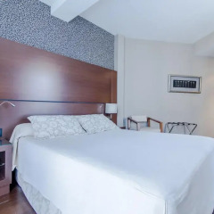 Hotel Barcelona Colonial 4* Стандартный номер с различными типами кроватей фото 10