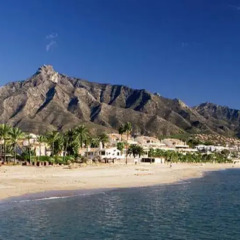 Отель Marbella Luxury Penthouse пляж