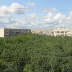 Гостиница 33 Kvartirki Apartment on Ulitsa Rossiyskaya 10 в Уфе отзывы, цены и фото номеров - забронировать гостиницу 33 Kvartirki Apartment on Ulitsa Rossiyskaya 10 онлайн Уфа балкон