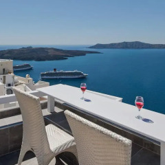 Hotel Thireas