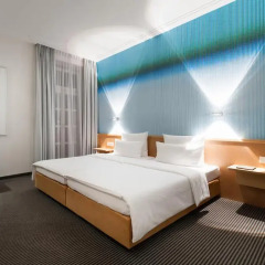 Design Hotel Stadt Rosenheim 3* Номер Комфорт двуспальная кровать фото 8