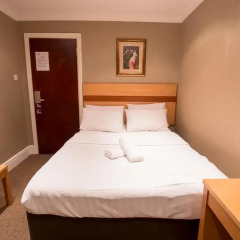 Newham Hotel 2* Стандартный номер с двуспальной кроватью фото 5