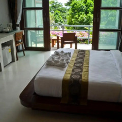 Отель Montalay Beach Resort Koh Tao 3* Улучшенный номер с различными типами кроватей фото 10