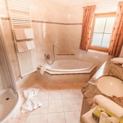 Отель Schönblick Appartements ванная