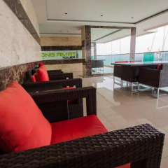 Отель Wongamat Tower by Pattaya Sunny Rentals Паттайя гостиничный бар