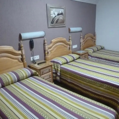Отель Hostal la Campana Испания, Мотрил - отзывы, цены и фото номеров - забронировать отель Hostal la Campana онлайн удобства в номере