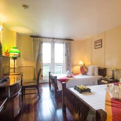Buddy Lodge Hotel 3* Улучшенный номер с 2 отдельными кроватями