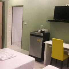 Отель Surachet at 257 Boutique House 2* Стандартный номер с 2 отдельными кроватями фото 3