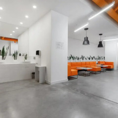 Orange Hotel парковка