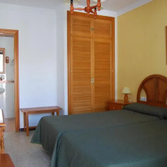 Hotel Antonio Conil комната для гостей