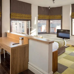 Отель ROOMZZZ Студия Делюкс фото 4