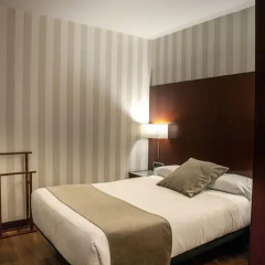 Zenit Borrell Hotel 4* Номер категории Эконом с различными типами кроватей
