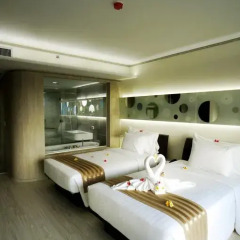 The Pattaya Discovery Beach Hotel Pattaya 4* Улучшенный номер с двуспальной кроватью фото 16
