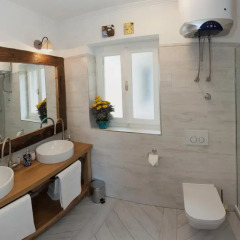 Апартаменты Apartments Central Chic and Cozy Студия с различными типами кроватей фото 2
