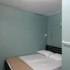 Red Lips Hostel Стандартный номер фото 9