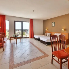 Prestige Hotel and Aquapark 4* Студия разные типы кроватей фото 10