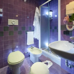 Отель c-hotels Comtur 4* Номер категории Эконом с различными типами кроватей фото 3
