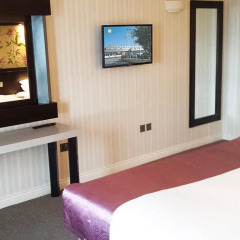 Flannerys Hotel удобства в номере