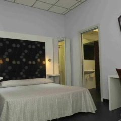 Hotel Aaron 3* Стандартный номер с двуспальной кроватью фото 5