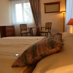 Отель Eurohotel Garni 3* Стандартный номер с двуспальной кроватью фото 3