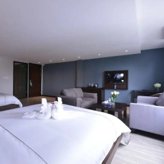 Hanoi Emerald Waters Hotel Trendy 3* Люкс с различными типами кроватей фото 8