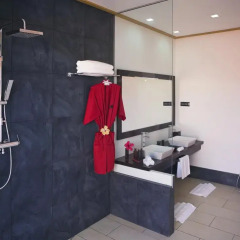 Отель Vilamendhoo Island Resort & Spa 4* Вилла с различными типами кроватей фото 3