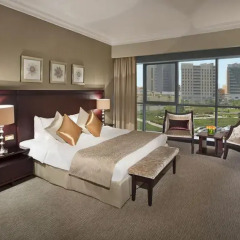 City Seasons Hotel Dubai 4* Номер Премиум с разными типами кроватей фото 2