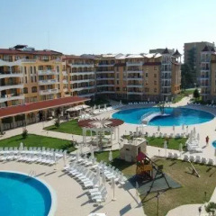 Апартаменты Royal Sun Apartment бассейн фото 3