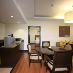 Crown Regency Hotel and Towers Cebu 4* Студия Делюкс с различными типами кроватей фото 3